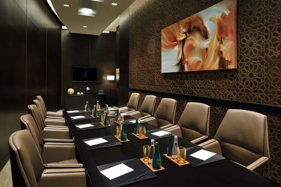 Kempinski Central Avenue Dubai Hotel Buitenkant foto Boardroom at the Four Seasons Hotel, London